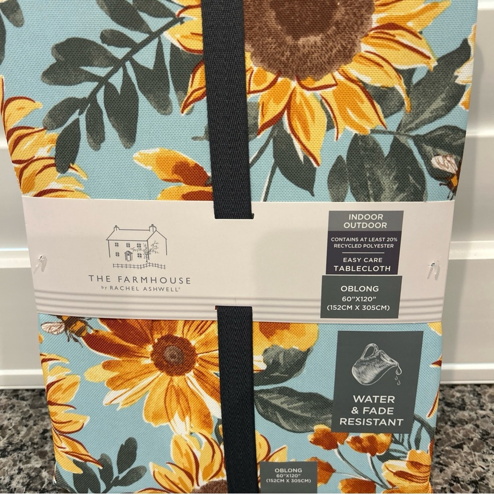 The Farmhouse Bumble Bee Sunflower Blue Tablecloth 60” X 120” Indoor / Outdoor